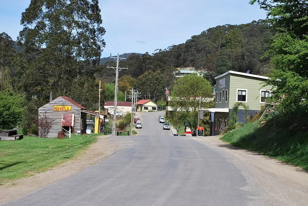 Woods Point to Melbourne Airport (MEL) | Reliable Airport Transfer