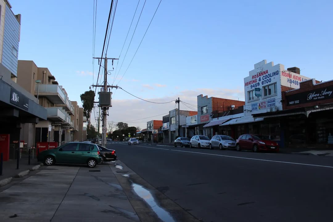Rosanna to Melbourne Airport (MEL) | Reliable Airport Transfer