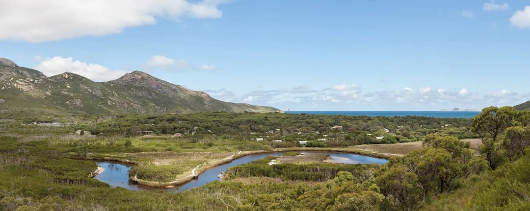Tidal River to Melbourne Airport (MEL) | Reliable Airport Transfer