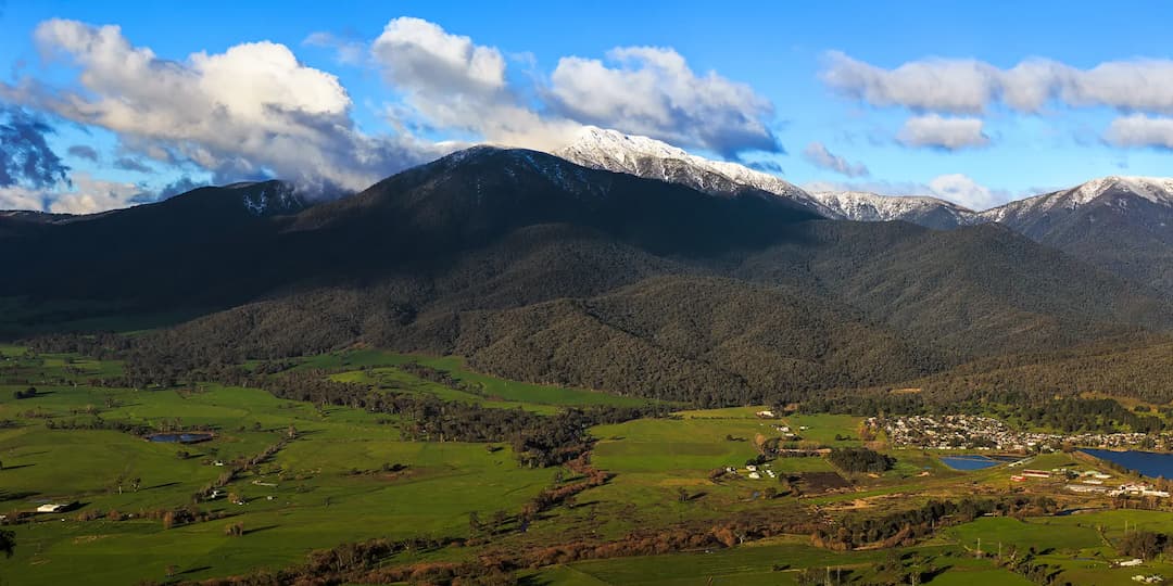 Mount Best to Melbourne Airport (MEL) | Reliable Airport Transfer