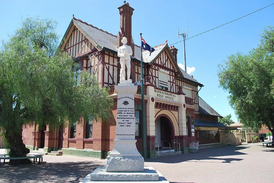 Warracknabeal to Melbourne Airport (MEL) | Reliable Airport Transfer