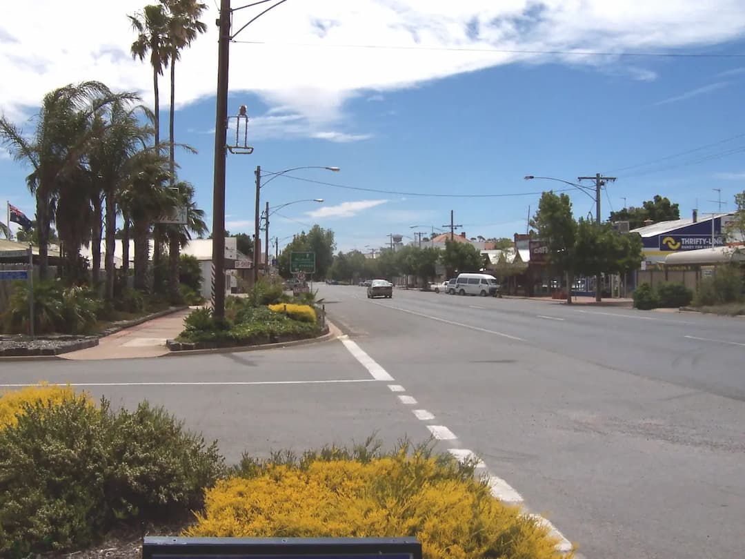 Woosang to Melbourne Airport (MEL) | Reliable Airport Transfer