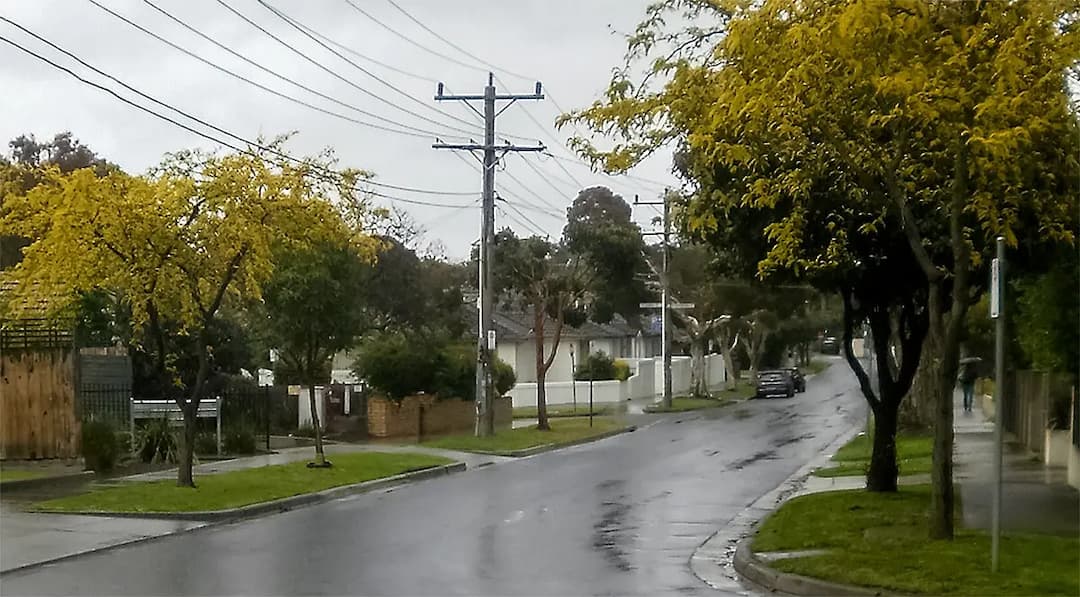 Hampton East to Melbourne Airport (MEL) | Reliable Airport Transfer