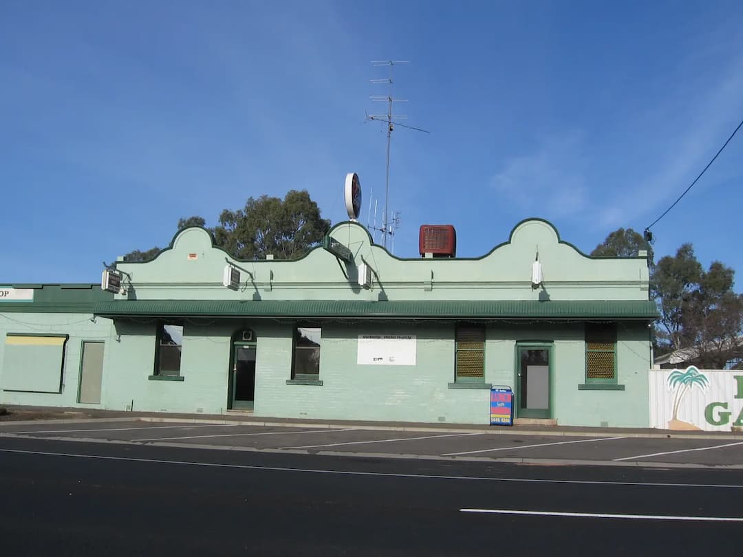 Huntly to Melbourne Airport (MEL) | Reliable Airport Transfer