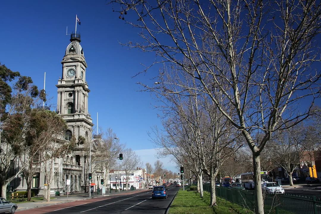 Hoddle to Melbourne Airport (MEL) | Reliable Airport Transfer