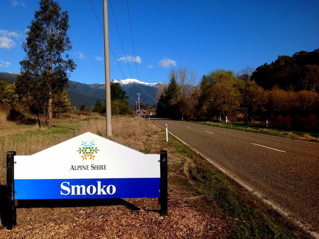 Smoko to Melbourne Airport (MEL) | Reliable Airport Transfer