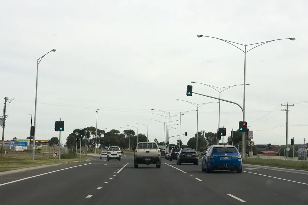 Ravenhall to Melbourne Airport (MEL) | Reliable Airport Transfer
