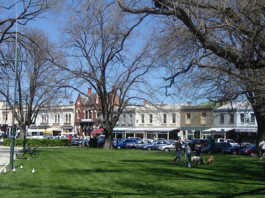 Williamstown North to Melbourne Airport (MEL) | Reliable Airport Transfer