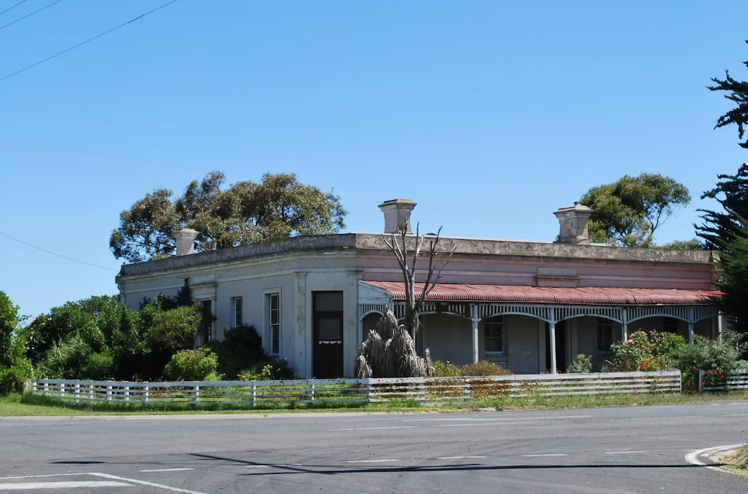 Southern Cross to Melbourne Airport (MEL) | Reliable Airport Transfer