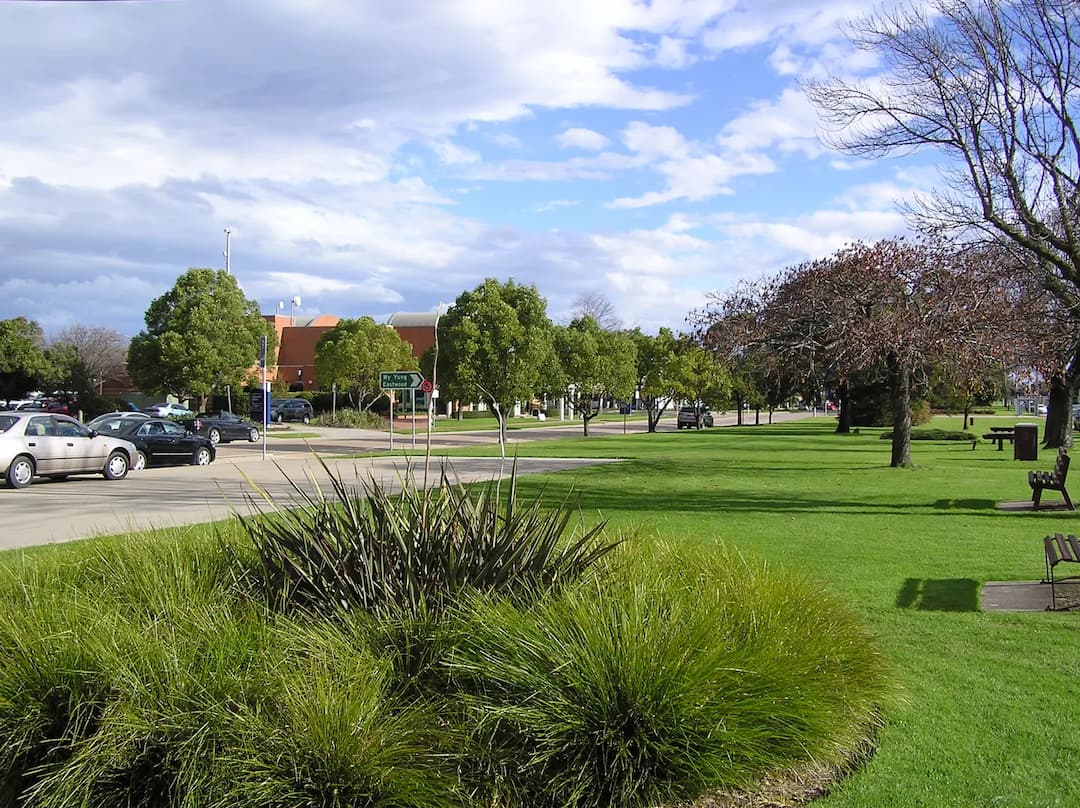 Woodglen to Melbourne Airport (MEL) | Reliable Airport Transfer