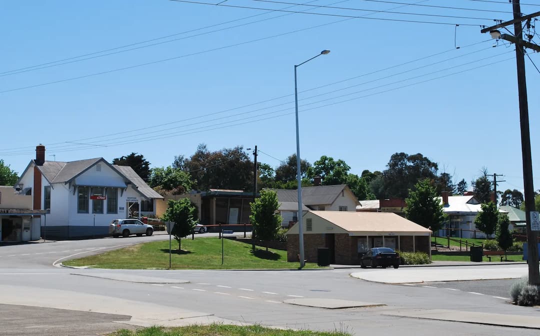 Skipton to Melbourne Airport (MEL) | Reliable Airport Transfer