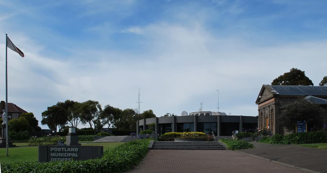 Nangeela to Melbourne Airport (MEL) | Reliable Airport Transfer