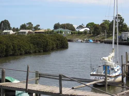 Port Franklin to Melbourne Airport (MEL) | Reliable Airport Transfer
