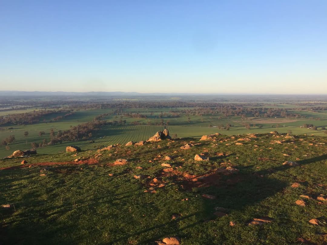 Mount Major to Melbourne Airport (MEL) | Reliable Airport Transfer