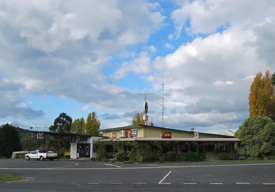 Pyalong to Melbourne Airport (MEL) | Reliable Airport Transfer