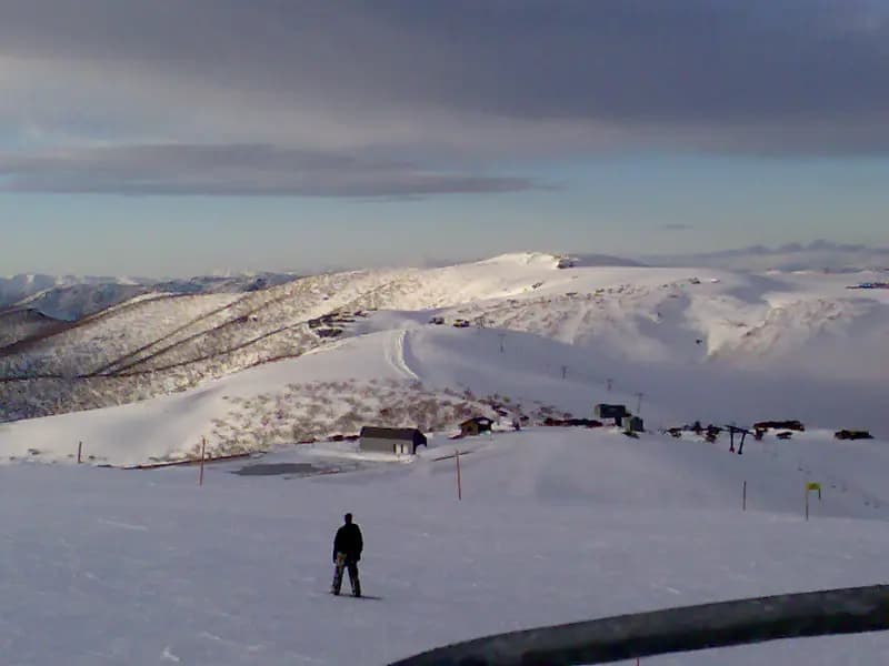 Mount Hotham to Melbourne Airport (MEL) | Reliable Airport Transfer