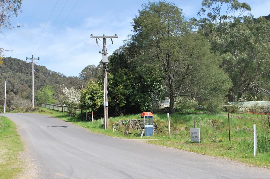 Gaffneys Creek to Melbourne Airport (MEL) | Reliable Airport Transfer