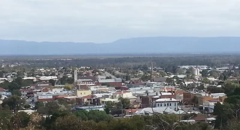 Stawell to Melbourne Airport (MEL) | Reliable Airport Transfer