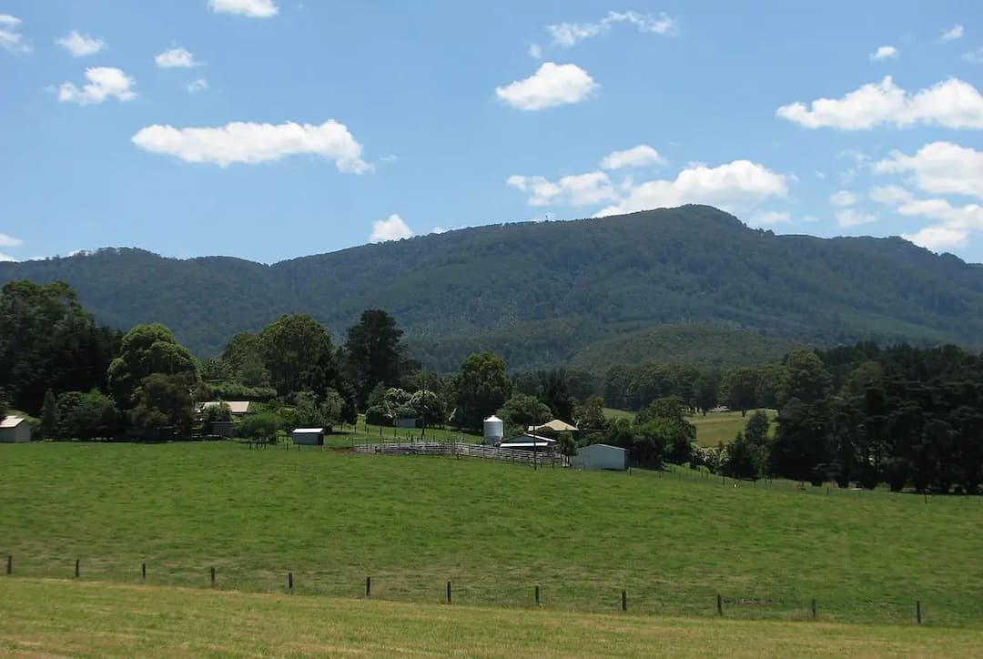 Icy Creek to Melbourne Airport (MEL) | Reliable Airport Transfer