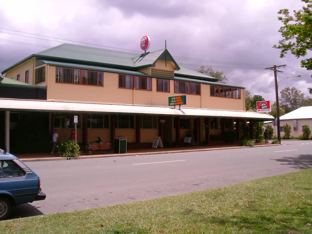 Landsborough West to Melbourne Airport (MEL) | Reliable Airport Transfer