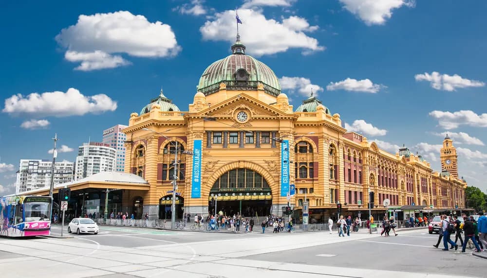 Amazing Melbourne City Tour With Luxury Chauffeur
