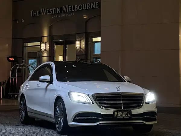 Springvale to Melbourne Airport (MEL) | Elevated Airport Transfer Experience