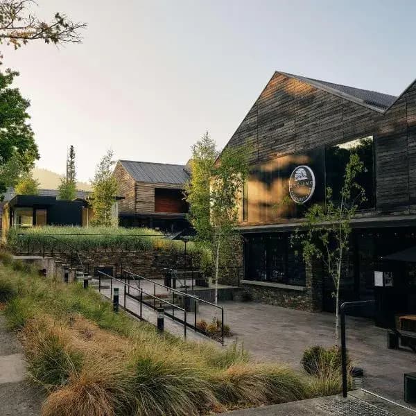 Marysville to Melbourne Airport (MEL) | Elevated Airport Transfer Experience Marysville to Melbourne Airport (MEL) | Elevated Airport Transfer Experience