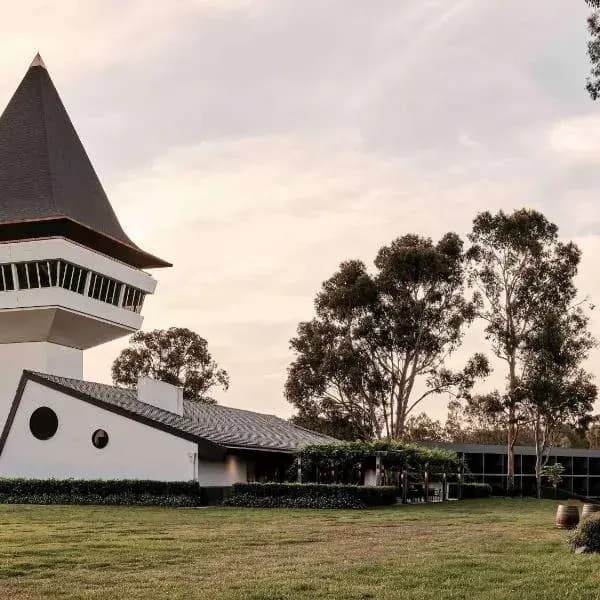 Whroo to Melbourne Airport (MEL) | Elevated Airport Transfer Experience Whroo to Melbourne Airport (MEL) | Elevated Airport Transfer Experience
