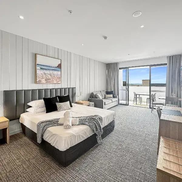 Rosemount to Brisbane Airport (BNE) | Elevated Airport Transfer Experience Rosemount to Brisbane Airport (BNE) | Elevated Airport Transfer Experience