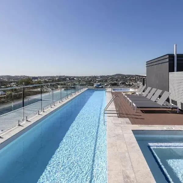 Stones Corner to Brisbane Airport (BNE) | Elevated Airport Transfer Experience Stones Corner to Brisbane Airport (BNE) | Elevated Airport Transfer Experience
