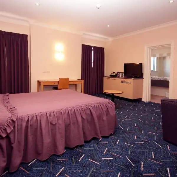 Paynesville to Melbourne Airport (MEL) | Elevated Airport Transfer Experience Paynesville to Melbourne Airport (MEL) | Elevated Airport Transfer Experience