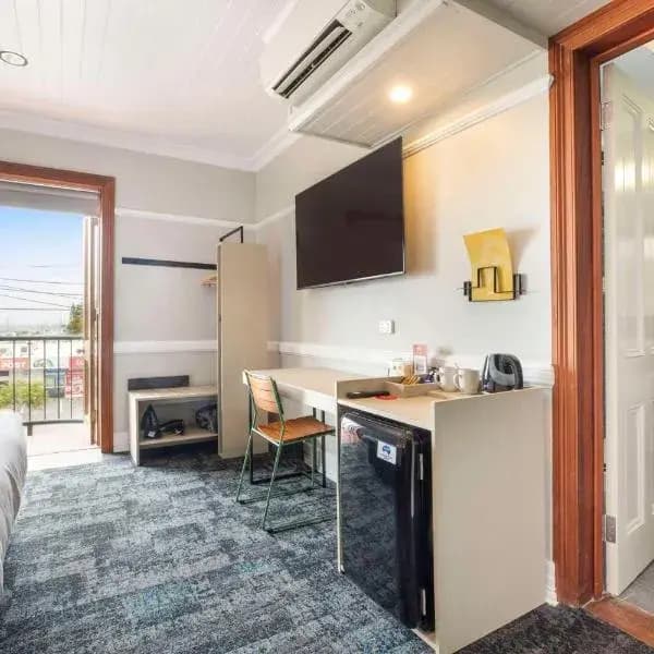 Wynnum to Brisbane Airport (BNE) | Elevated Airport Transfer Experience Wynnum to Brisbane Airport (BNE) | Elevated Airport Transfer Experience
