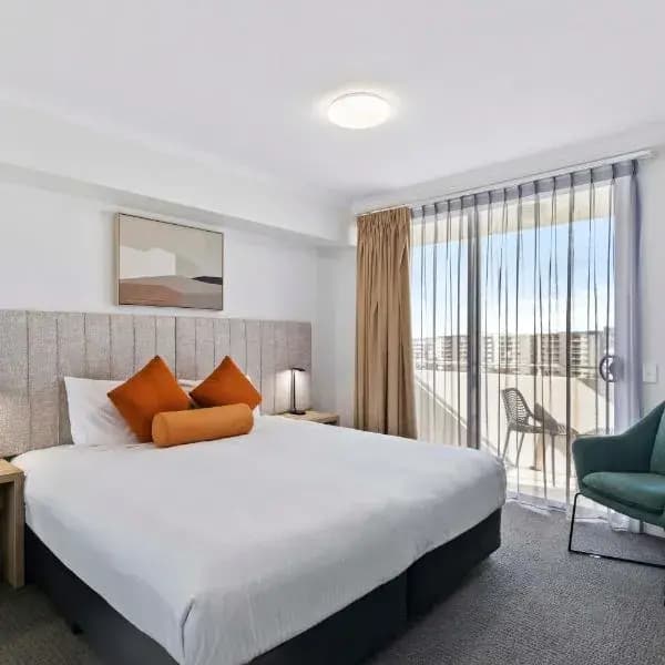 Kedron to Brisbane Airport (BNE) | Elevated Airport Transfer Experience Kedron to Brisbane Airport (BNE) | Elevated Airport Transfer Experience