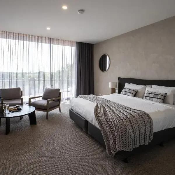 Rye to Melbourne Airport (MEL) | Elevated Airport Transfer Experience Rye to Melbourne Airport (MEL) | Elevated Airport Transfer Experience