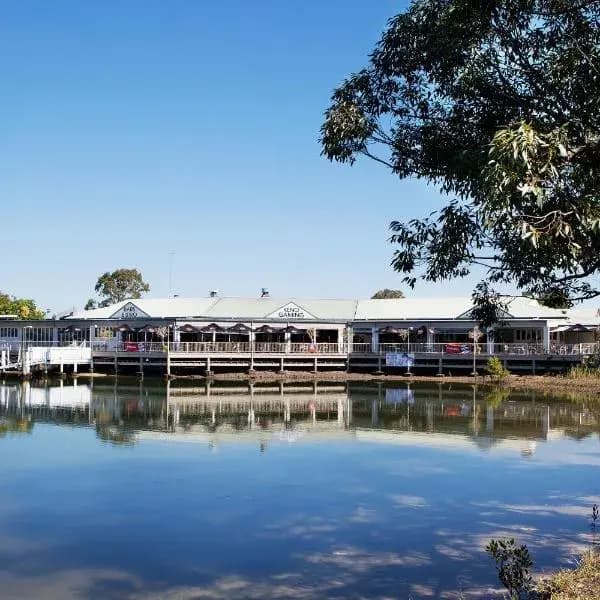 Rosemount to Brisbane Airport (BNE) | Elevated Airport Transfer Experience Rosemount to Brisbane Airport (BNE) | Elevated Airport Transfer Experience