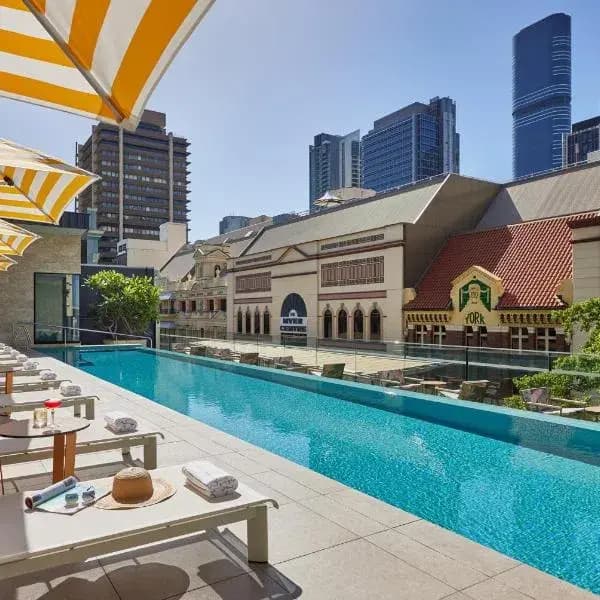 Brisbane Adelaide Street to Brisbane Airport (BNE) | Elevated Airport Transfer Experience Brisbane Adelaide Street to Brisbane Airport (BNE) | Elevated Airport Transfer Experience