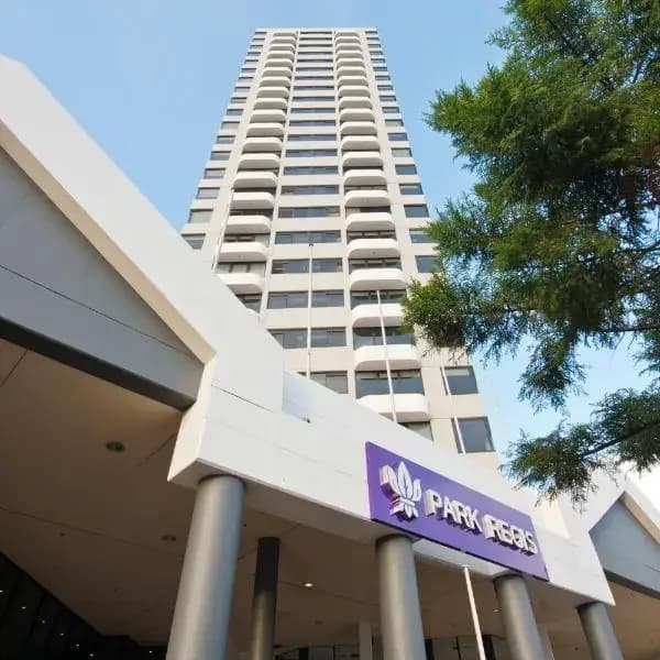 Petrie Terrace to Brisbane Airport (BNE) | Elevated Airport Transfer Experience Petrie Terrace to Brisbane Airport (BNE) | Elevated Airport Transfer Experience