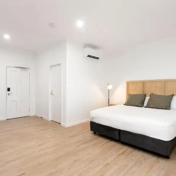 Goon Nure to Melbourne Airport (MEL) | Elevated Airport Transfer Experience Goon Nure to Melbourne Airport (MEL) | Elevated Airport Transfer Experience
