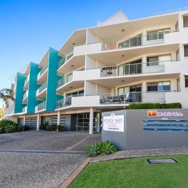 Battery Hill to Brisbane Airport (BNE) | Elevated Airport Transfer Experience Battery Hill to Brisbane Airport (BNE) | Elevated Airport Transfer Experience