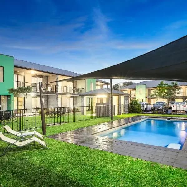 Maffra to Melbourne Airport (MEL) | Elevated Airport Transfer Experience Maffra to Melbourne Airport (MEL) | Elevated Airport Transfer Experience