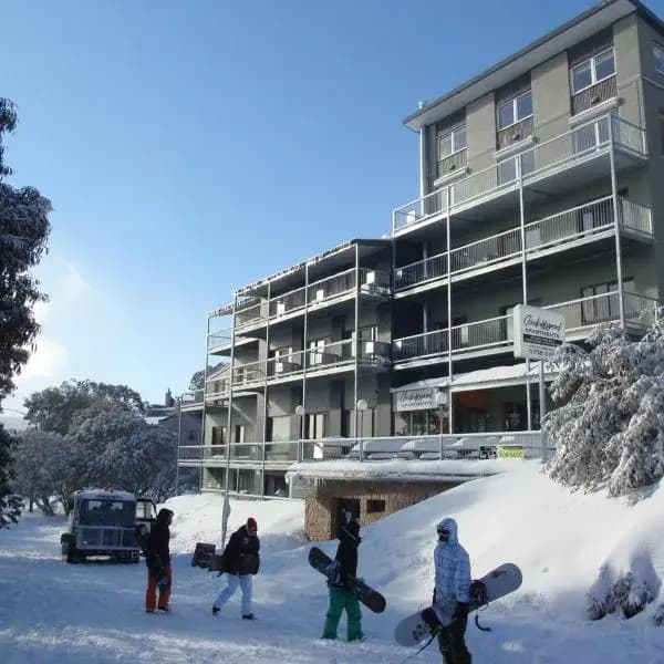 Falls Creek to Melbourne Airport (MEL) | Elevated Airport Transfer Experience Falls Creek to Melbourne Airport (MEL) | Elevated Airport Transfer Experience