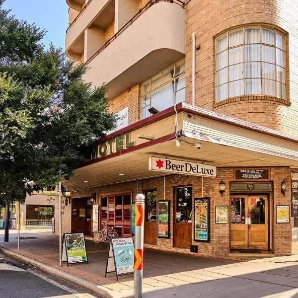 Hume Weir to Melbourne Airport (MEL) | Elevated Airport Transfer Experience Hume Weir to Melbourne Airport (MEL) | Elevated Airport Transfer Experience