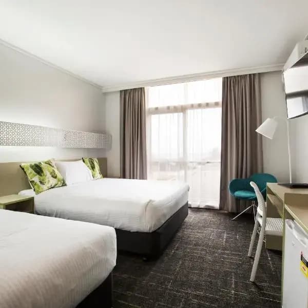 Beaumaris to Melbourne Airport (MEL) | Elevated Airport Transfer Experience Beaumaris to Melbourne Airport (MEL) | Elevated Airport Transfer Experience
