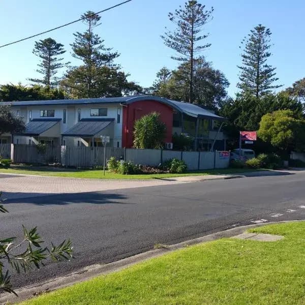 Crib Point to Melbourne Airport (MEL) | Elevated Airport Transfer Experience Crib Point to Melbourne Airport (MEL) | Elevated Airport Transfer Experience