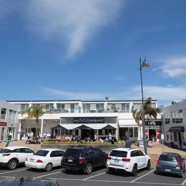 St Andrews Beach to Melbourne Airport (MEL) | Elevated Airport Transfer Experience St Andrews Beach to Melbourne Airport (MEL) | Elevated Airport Transfer Experience