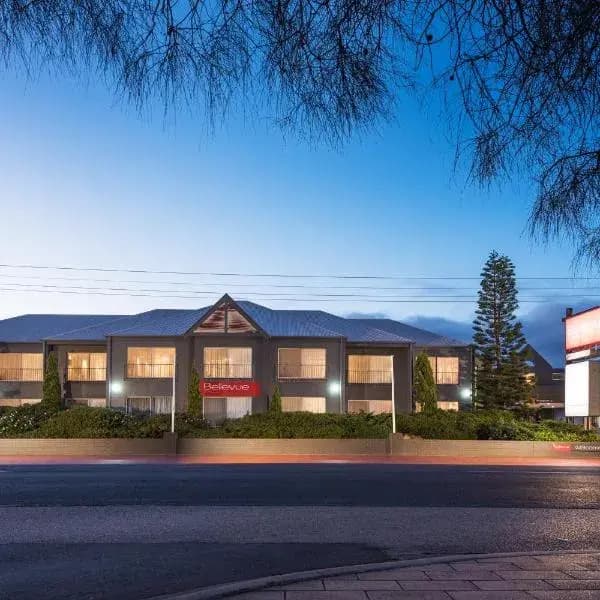 Kalimna West to Melbourne Airport (MEL) | Elevated Airport Transfer Experience Kalimna West to Melbourne Airport (MEL) | Elevated Airport Transfer Experience