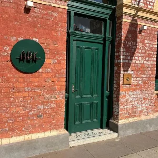 Echuca West to Melbourne Airport (MEL) | Elevated Airport Transfer Experience Echuca West to Melbourne Airport (MEL) | Elevated Airport Transfer Experience