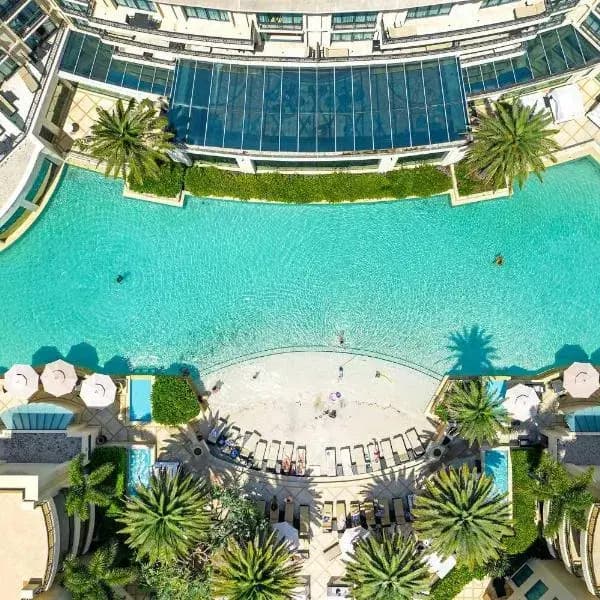 Southport Park to Brisbane Airport (BNE) | Elevated Airport Transfer Experience Southport Park to Brisbane Airport (BNE) | Elevated Airport Transfer Experience