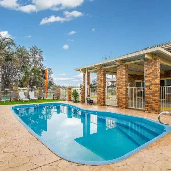 Metung to Melbourne Airport (MEL) | Elevated Airport Transfer Experience Metung to Melbourne Airport (MEL) | Elevated Airport Transfer Experience