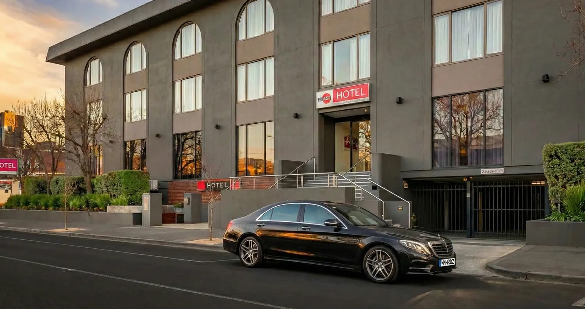 Melbourne Airport to Best Western Plus Travel Inn Hotel Transfer | MNMRiDEZ Chauffeur Melbourne Airport to Best Western Plus Travel Inn Hotel Transfer | MNMRiDEZ Chauffeur